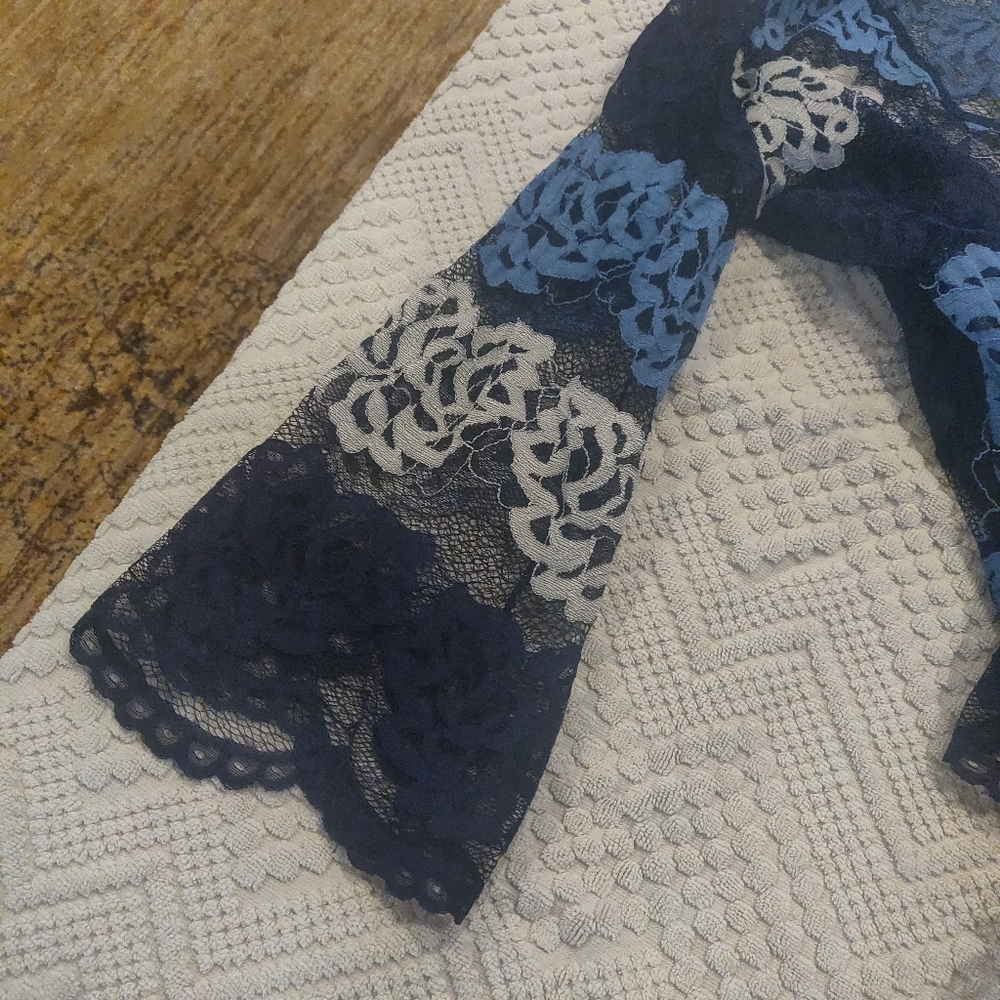 Boho Top - Picture 3 of 3